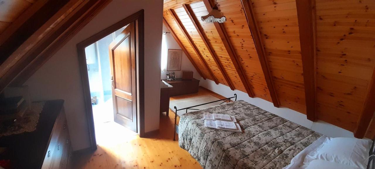 Ferienwohnung Cjasa Da Puci Ovaro Exterior foto